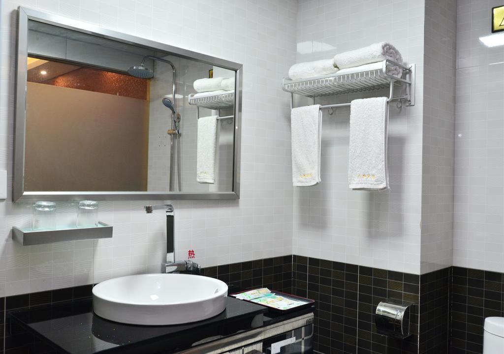 Jiuxiang Hotel Ťiou-čaj-kou Exteriér fotografie