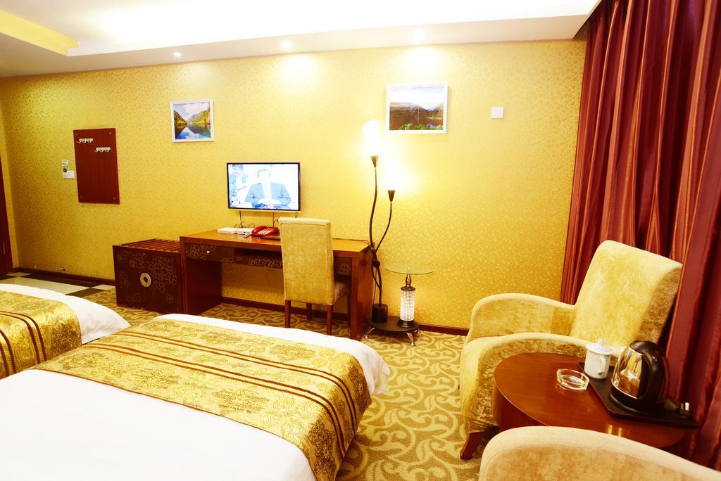 Jiuxiang Hotel Ťiou-čaj-kou Pokoj fotografie